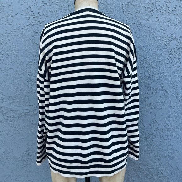 Banana Republic Women's Striped Sweater in Large Minimalist grunge - Picture 3 of 8